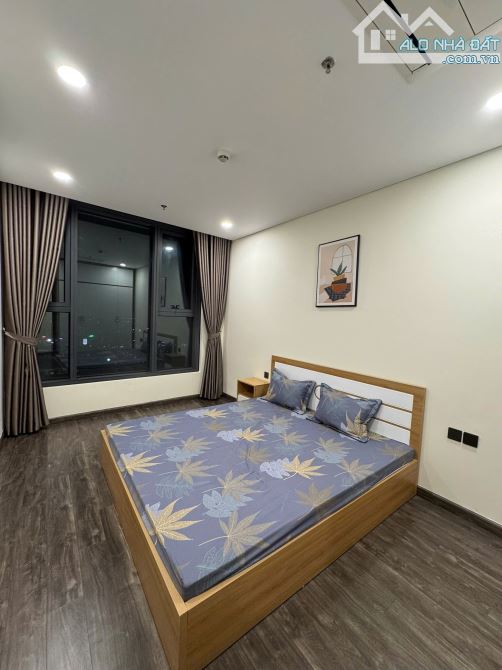 Trích Sài, 5 tầng thang máy, ô tô tránh, mặt tiền lớn giá 10,5 tỷ - 1