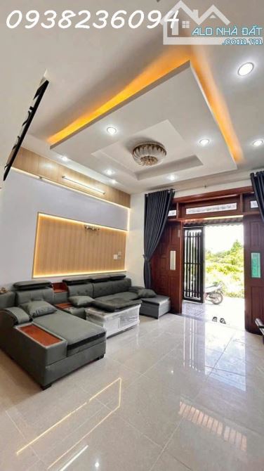 NHÀ 70m2, HẺM LỚN, FULL NỘI THẤT XỊN, GẦN CAO ĐẲNG ĐÊỊN LỰC QUẬN 12 - 1