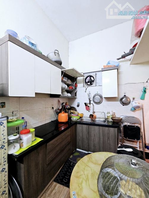 BÁN NHÀ DÂN XÂY Ô CÁCH 56m2, NGÕ Ô TÔ 7 CHỖ, NỞ HẬU, KINH DOANH, AN SINH ĐỈNH - 1