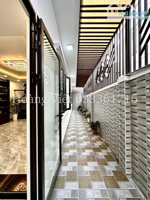 Bán nhà xây mới sân cổng 84m2 cực rộng phố Phạm Hữu Điều - Trần Nguyên Hãn - 1