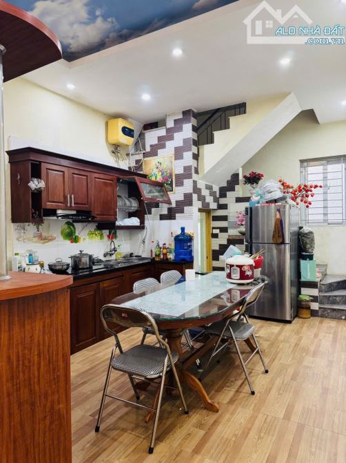 Bán Nhà Mai Dịch, Cầu Giấy 36m x 6 Tầng Hai Thoáng, Gần Oto - 1