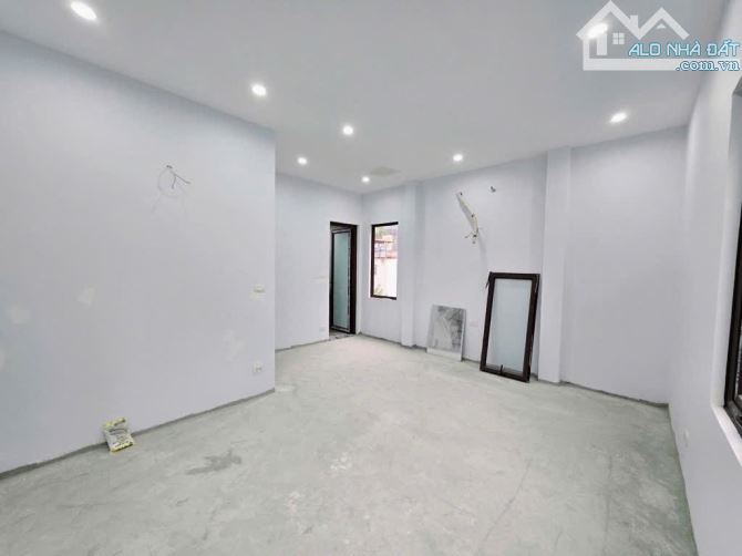 Nhà Đội Cấn cực hiếm - Mặt tiền 5m - Mới tinh ở luôn - Hộ khẩu Ba Đình - 1