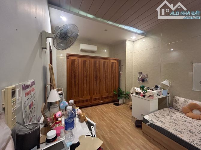Bán Nhà Nguyễn Công Trứ, Sơn Trà, 2 Tầng, 86m2, 8.6x9.7m Chỉ 3.x Tỷ - 1