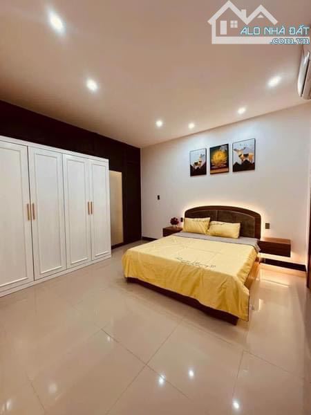 👉Bán Nhà Mặt Tiền Đường Thái Thị Bôi- Gần Lê Độ -Quận Thanh Khê- Gía 6,5Tỷ - 3