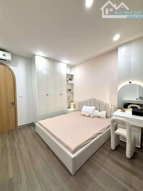 BÁN NHÀ - BẮC CẦU - NGỌC THỤY - VIEW SÔNG - 4 TẦNG - CỰC THOÁNG - 1
