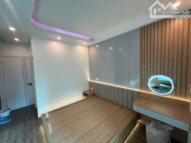 Thang máy – KD nhỏ - Ngõ thông – Kiến Hưng HĐ – 32/35m2 giá đầu tư - 1