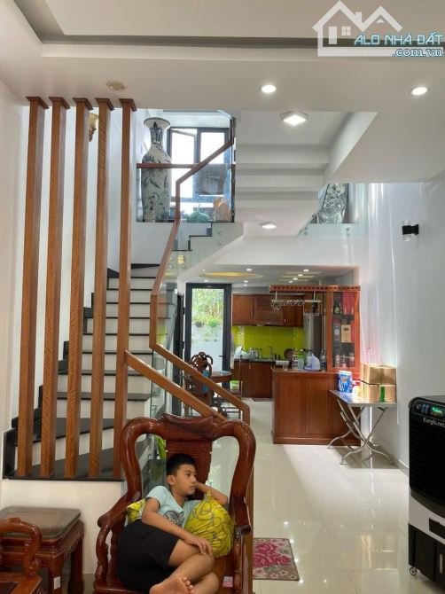 CHỈ HƠN 6 TỶ - NHÀ 4 TẦNG 58 M2 LÝ THƯỜNG KIỆT - GIÁ ĐẦU TƯ TỐT - 1