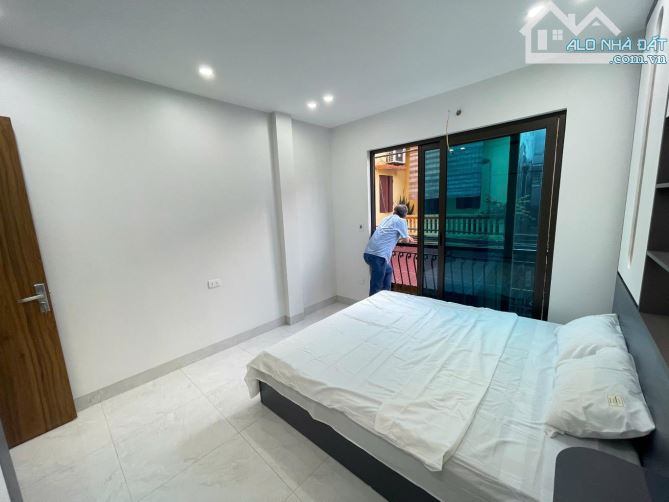 SIÊU HIẾM, bán nhà MỸ ĐÌNH - GẦN Ô TÔ, KINH DOANH, DÂN XÂY. CÓ SÂN ĐỂ XE. Chỉ 6 tỷ. - 1