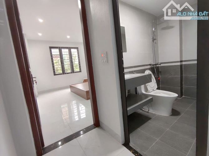 CẦN BÁN NHÀ 5 TẦNG ĐẸP TẠI  ĐA SỸ, KIẾN HƯNG, HÀ ĐÔNG  Vị Trí Đẹp, Gần Chợ, - 1