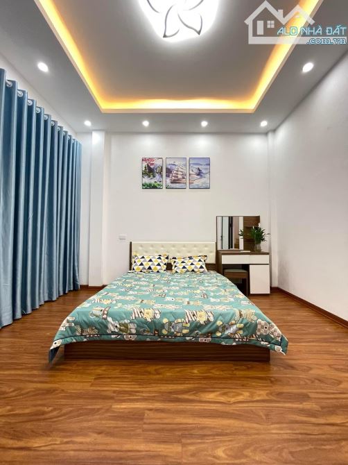 Bán nhà Phan Đình Giót: 23m2*4T chỉ 4 tỷ 2, có sổ, ở luôn, 3 ngủ, khu vực hiếm, gần ô tô, - 1