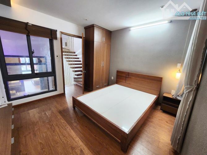 Bán gấp HXH Lê Thị Hồng tchỉ 17 tỷ TL tiện ở và KD,4 tầng full nội thất,thang máy. - 1
