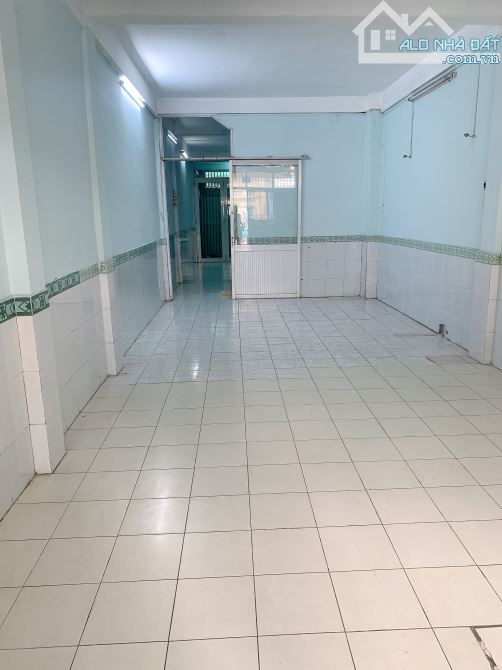 Nhà hẻm xe tải Lạc Long Quân, Trệt 2 Lầu ST, 4PN 3WC, 4x18m, 15 Triệu - 1