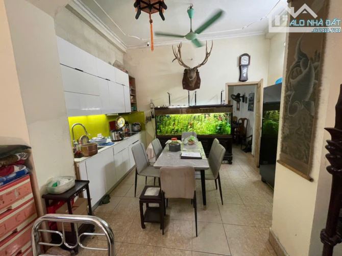 BÁN ĐẤT TẶNG NHÀ - YÊN HÒA - CẦU GIẤY - 15M RA Ô TÔ - NGÕ THÔNG - 80M2, 4 TẦNG, GIÁ TỐT - 1