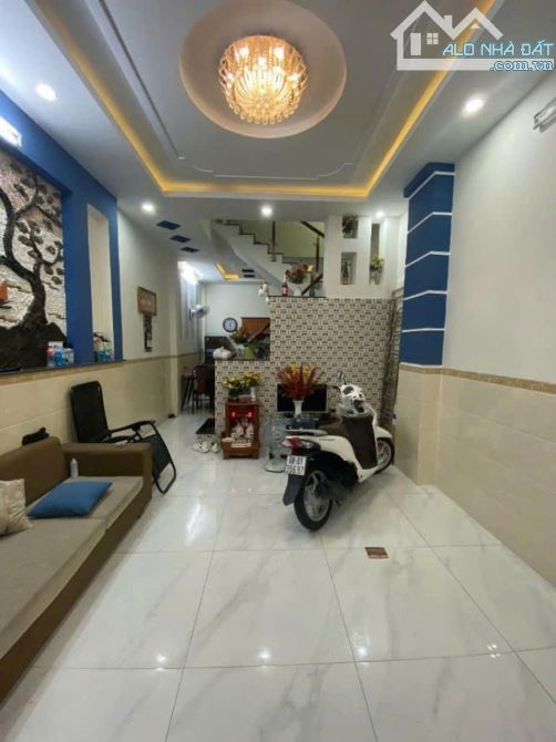 Bán Nhà Mặt Tiền,Khu Tên Lửa,Bình Tân (4x10-4 Tầng) 6,5 Tỷ TL - 1