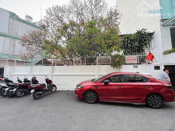 Nhà Cấp 4 hẻm VIP Nguyễn Văn Trỗi 393m2, 25x26m, 2 tầng, 120 tỷ - 1
