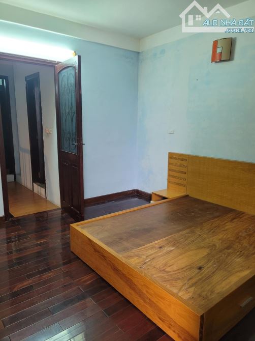 BÁN NHÀ 4 TẦNG NGÕ THÔNG ÔTÔ ĐỖ SÁT CỬA, PHÂN LÔ QUÂN ĐỘI PHỐ HOÀNG VĂN THÁI – THANH XUÂN. - 1