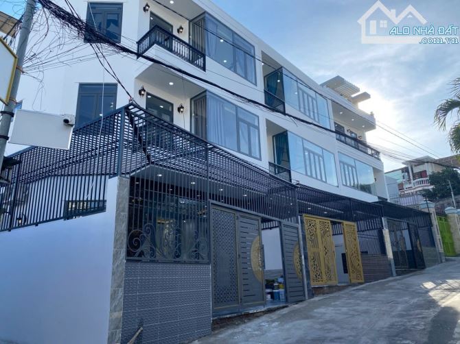 Bán nhà mới xây 3 tầng mặt tiền Mai An Tiêm-Vĩnh Phước cách biển 800m - 1