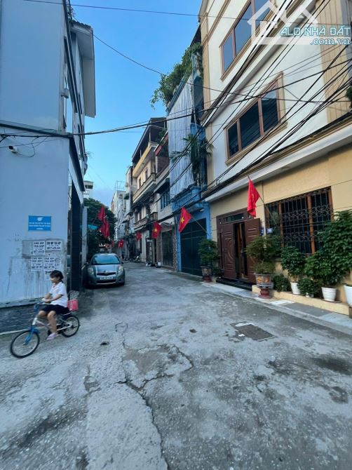 Bán đất Đường Tựu Liệt, Thanh Trì, 46m2, MT 5.3m, giá 7 tỷ, Đường 2 oto tránh - 1