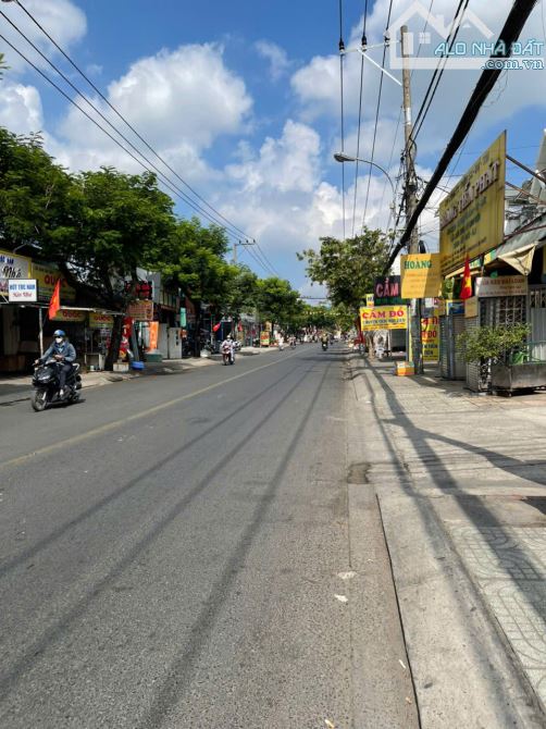 Cho thuê mbkd mặt tiền đường Tỉnh lộ 10 dt 6,8x9m trống suốt - 1