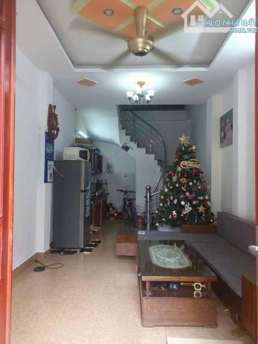 CHỈ HƠN 3 TỶ CÓ NHÀ 4 TẦNG Ở NGAY MAi LÂm Dông Anh - 1