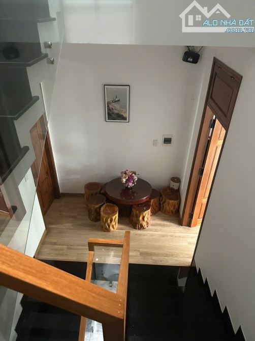 Bán Nhà Rất Đẹp, Mặt Tiền Hoàng Thúc Trâm, Hải Châu, 90m,  4Tầng, Giá Chỉ 8,85 tỷ TL - 1