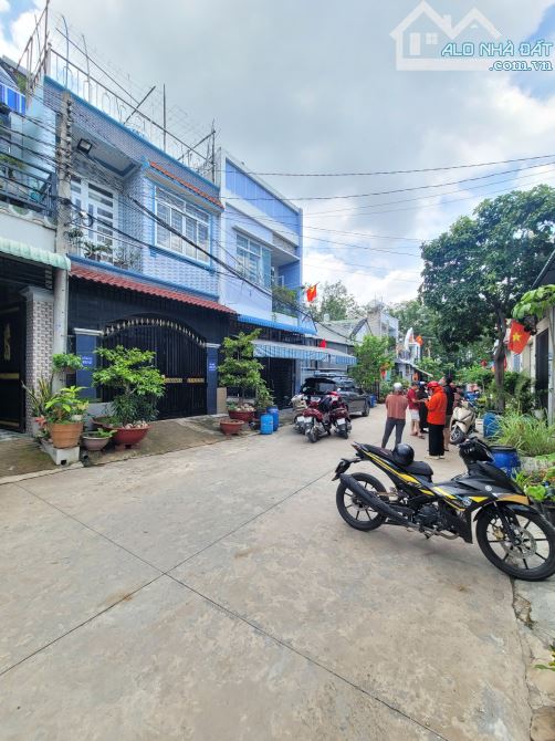 2,39Tỷ TL🔥 Bán nhà 1 trệt 1 lầu, MT đường Bình Chuẩn 03, p.Bình Chuẩn, Tp.Thuận An - 1