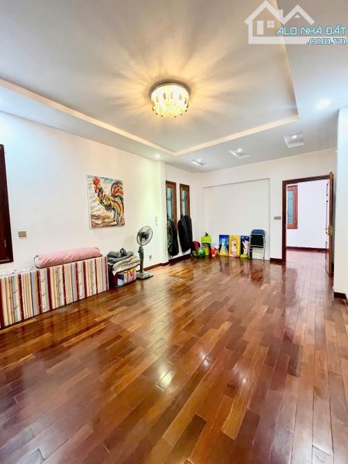 CHÍNH CHỦ BÁN NHÀ MẶT NGÕ ĐƯỚNG LẠC LONG QUÂN DT 52M2, 6 Tầng, Mt 4.1M - 1