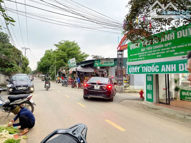 Bán Lô Góc 65m2 full thổ cư , gần QL 21 , xung quanh là khu hành chính công , giá chỉ 2x - 1