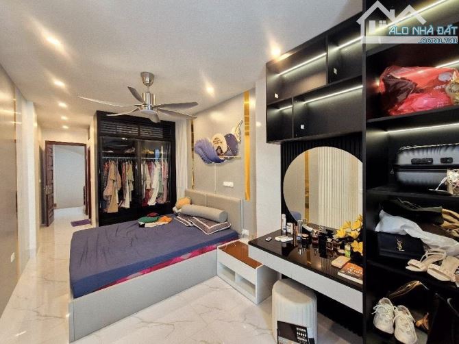 Bán Nhà Phố Bà Triệu – Trung Tâm Hà Đông, 46m² – Hai Thoáng – Gần Ô Tô – Giá 8.6 Tỷ - 1