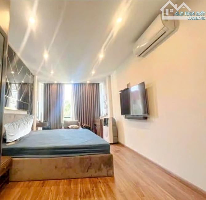 Bán nhà Đẹp 5 Tầng Ngõ 75 Hồ Tùng Mậu – ngay sau  ĐH Thương Mại –  hơn 6 tỷ - 1