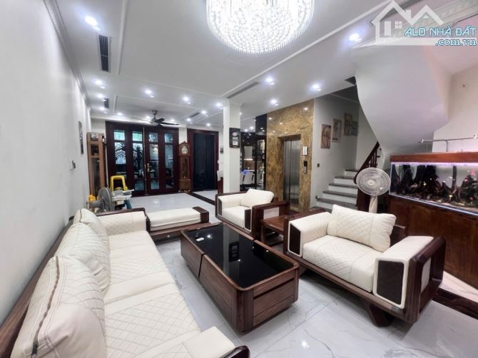 ĐẲNG CẤP NHÀ VƯỜN, NỘI THẤT TIỀN TỶ, Ô TÔ TRÁNH QUAY ĐẦU, 121M2X5T, THANG MÁY, 23 TỶ - 1