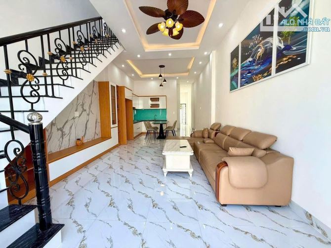 BÁN NHÀ NGAY KHU DU LỊCH BỬU LONG,SỔ RIÊNG THỔ CƯ,CHỈ CẦN 600TRIỆU NHẬN NHÀ - 1