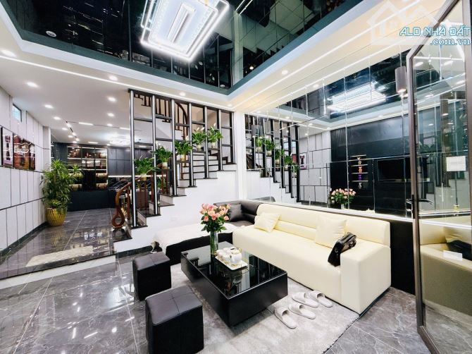 Nhà thiết kế đẳng cấp phố Đại La, gần phố, full nội thất xịn sò, DT 54m2, giá 9.8 tỷ. - 1