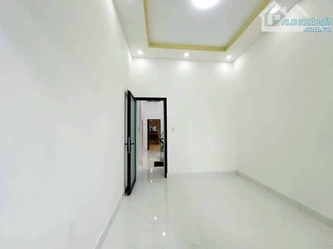Nhà chính chủ Tân Bình – 4 phòng ngủ – Gần Âu Cơ – Mua ở hoặc cho thuê đều hợp lý - 1