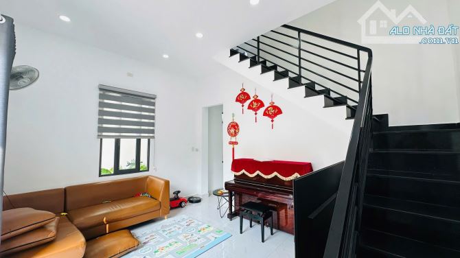 Bán Nhà Phước Tân Hẻm Lạc Long Quân đi vào Nha Trang Hạ Còn 3Tỷ700 - 1