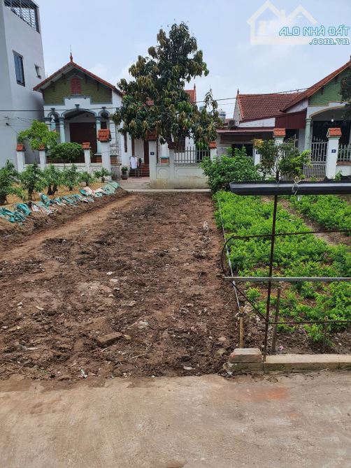 🔥 QUÁ HIẾM VÀ ĐẸP 👉 LÔ ĐẤT 2 MẶT TIỀN - ĐƯỜNG THÔNG Ô TÔ - Ba Bước Ra Tỉnh Lộ 427🚀  🪴 - 1