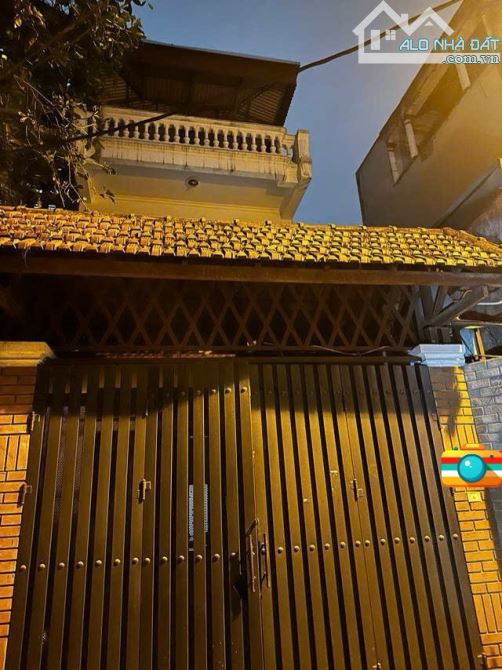 MẶT NGÕ OTO TRÁNH NGÔ GIA TỰ 110M MT 5M 3 TẦNG OTO THÔNG GIÁ 170TR/m KINH DOANH CHÍNH CHỦ - 1