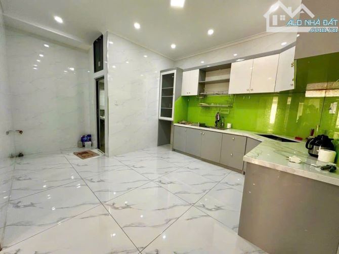 🏡 BÁN GẤP TRONG THÁNG - BÁN NHÀ MẶT TIỀN LÊ HỒNG PHONG - 80M² - 5 TẦNG - 1