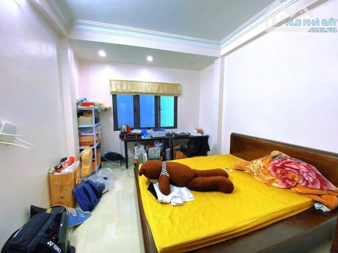 Nhà siêu rẻ! Bán nhà ngõ 175 Lạc Long Quân - 2 thoáng - 10M ra ôtô đỗ - 51m2 X MT 3.6M - 1