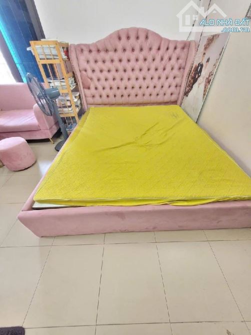 Cần Tiền Bán Căn Hộ Thạch Bàn, Long Biên 32m2, giá 1,52 tỷ - 1