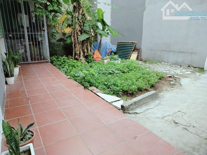 Bán đất Phúc Lợi: 32m2, lô góc, giá 3.55 tỷ, cách 100m ra ô tô - 1
