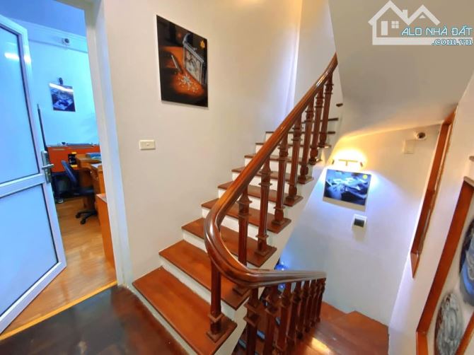 Bán nhà phố Trần Bình, Phân Lô, Ô Tô, 60m2, 5 tầng, Giá 17.7 tỷ - 1