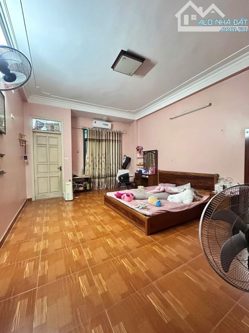 🔥NHÀ ĐẸP DÂN XÂY-NGÕ NÔNG GẦN PHỐ-NỘI THẤT SANG XỊN-SỔ ĐỎ HOA KHÔI- Cổ Nhuế 75m x 14.8 tỷ - 1