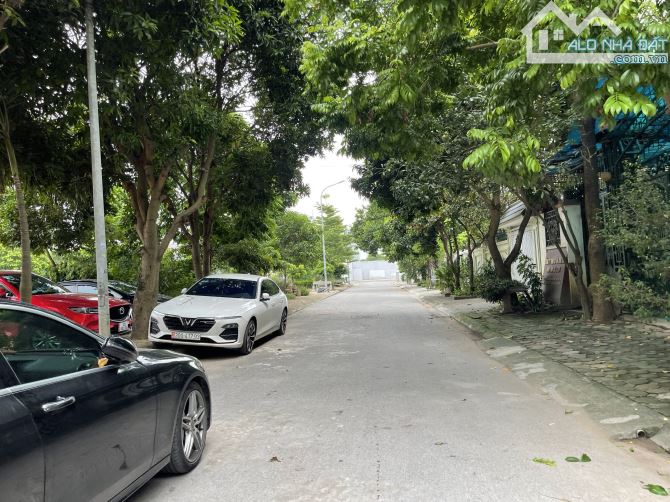 Cần bán gấp lô đất 123.5m2 tại khu đấu giá 31ha, Trâu Quỳ, khổ đất vuông vắn không lỗi. - 1