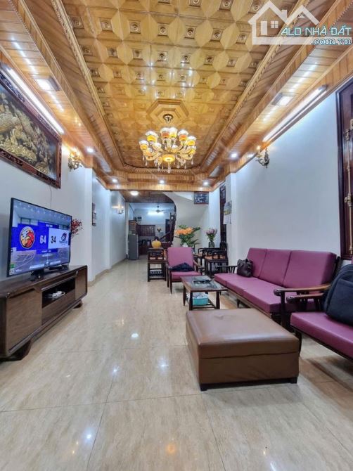 Bán nhà 80m2 4 tầng, Hoàng Quốc Việt, Cầu Giấy, ngõ ôtô, ở yên tĩnh, 19.6 tỷ - 1