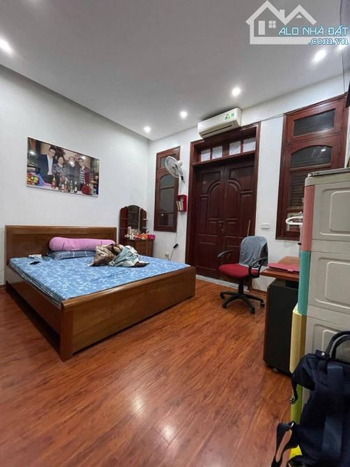 BÁN NHÀ PHỐ QUAN NHÂN THANH XUÂN 65m X4 TẦNG - MẶT TIỀN 5m - GIÁ: 16.5 TỶ - KINH DOANH Ô T - 1