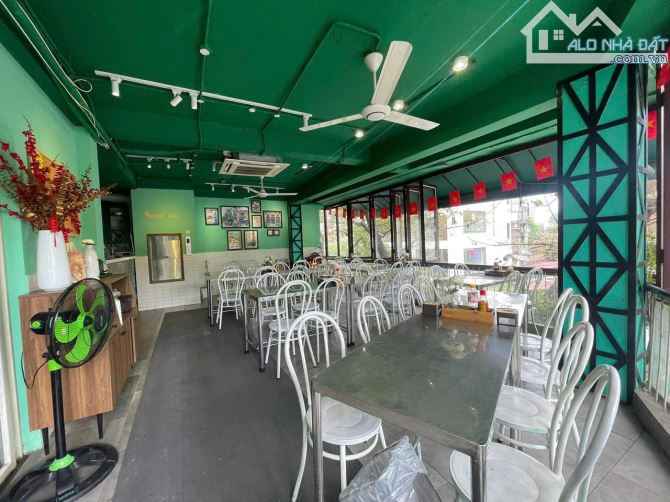 Bán nhà Hoàn Kiếm, Phố Cổ, 2 mặt thoáng, mặt tiền to, vỉa hè 41 tỷ