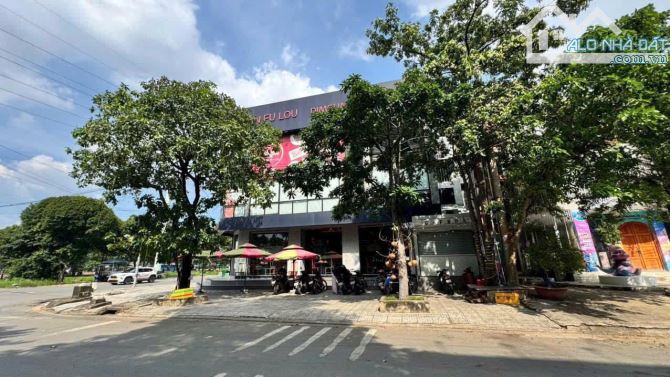 Bán nhà góc 2 MT Số 690 Đường 3/2, Phường 14, Quận 10. Ngay Lý Thường Kiệt - 1