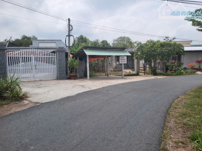 130m2 thổ cư. Đường thông. Rớt nhựa 100m. 420tr - 1