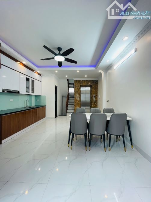 🌟 SIÊU PHẨM PHẠM VĂN ĐỒNG - NHÀ MỚI ĐẸP - FULL NỘI THẤT - GẦN ĐẠI HỌC - SỞ HỮU NGAY! 🌟 - 1